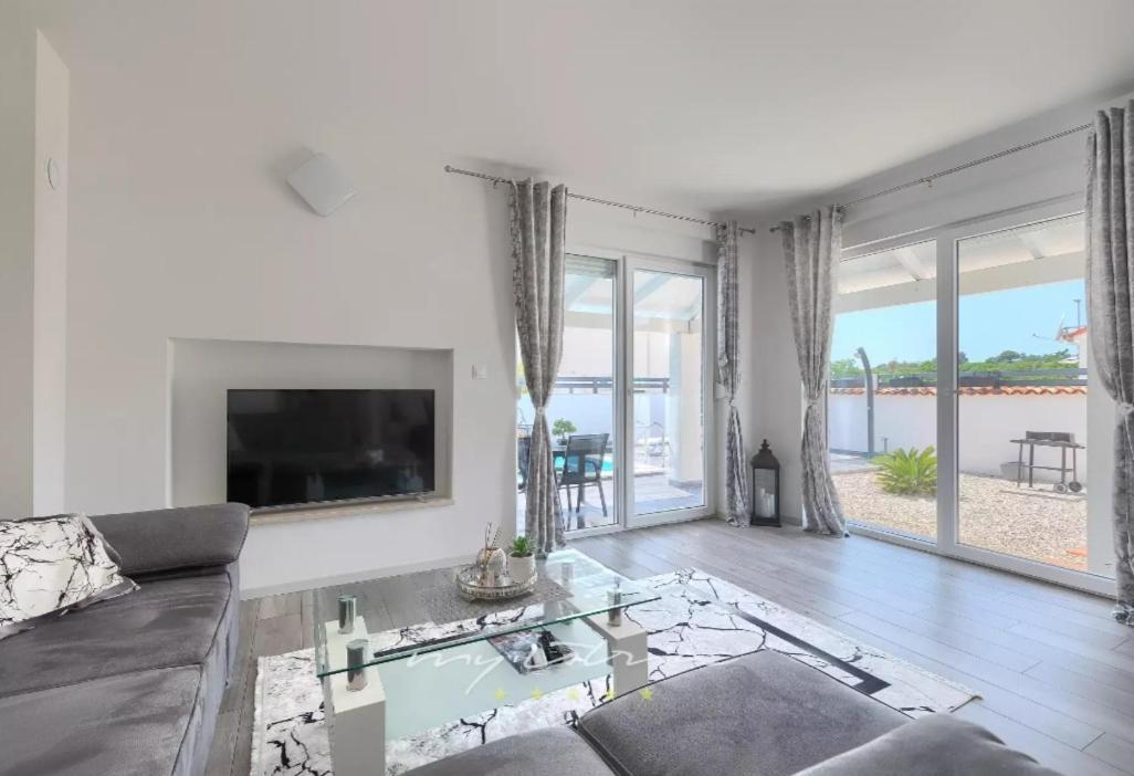 Villa Sarah Medulin Exteriör bild